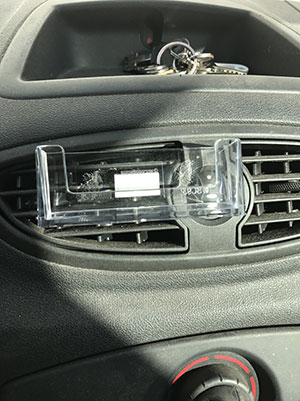 Porte carte de visite aérateur automobile CBW