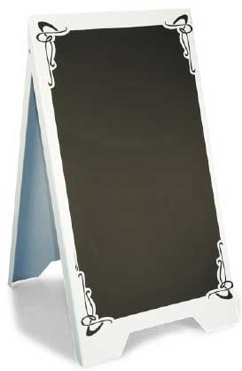 Chevalet plastique ardoise en situation Chevalet ardoise plastique double face ACLIS