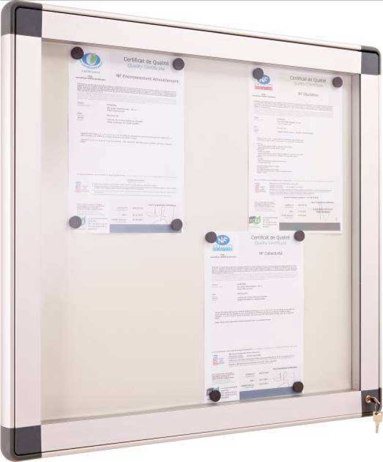 Vitrine intérieure fond métal RADMETVERRE 9A4